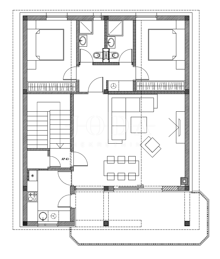 Dramalj, na novo prenovljena hiša s petimi apartmaji in bazenom