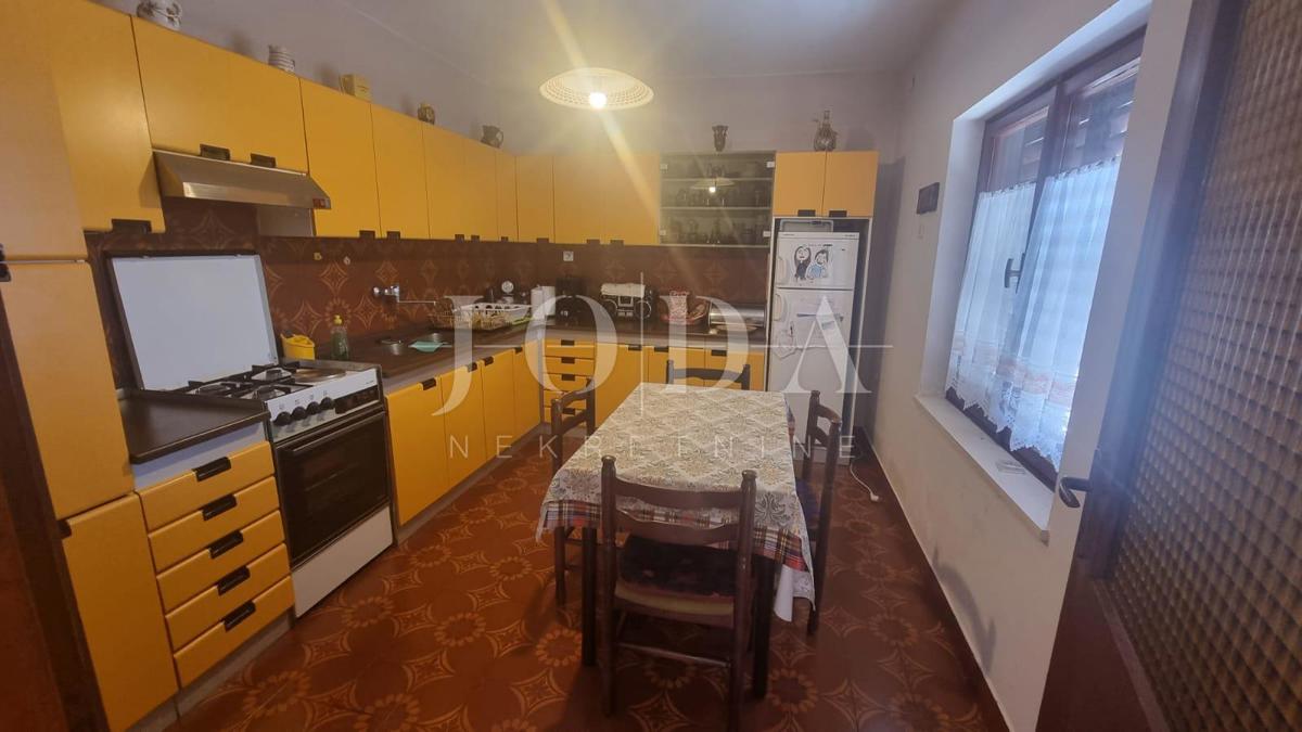 Hiša Grižane-Belgrad, Vinodolska Općina, 78m2