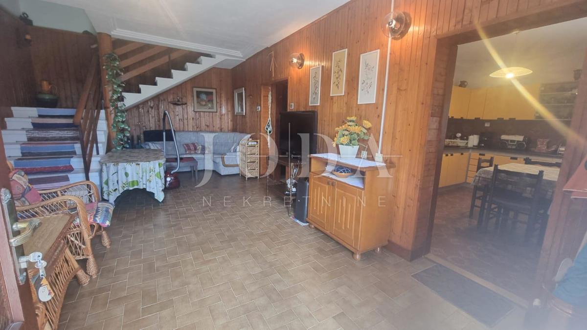 Hiša Grižane-Belgrad, Vinodolska Općina, 78m2