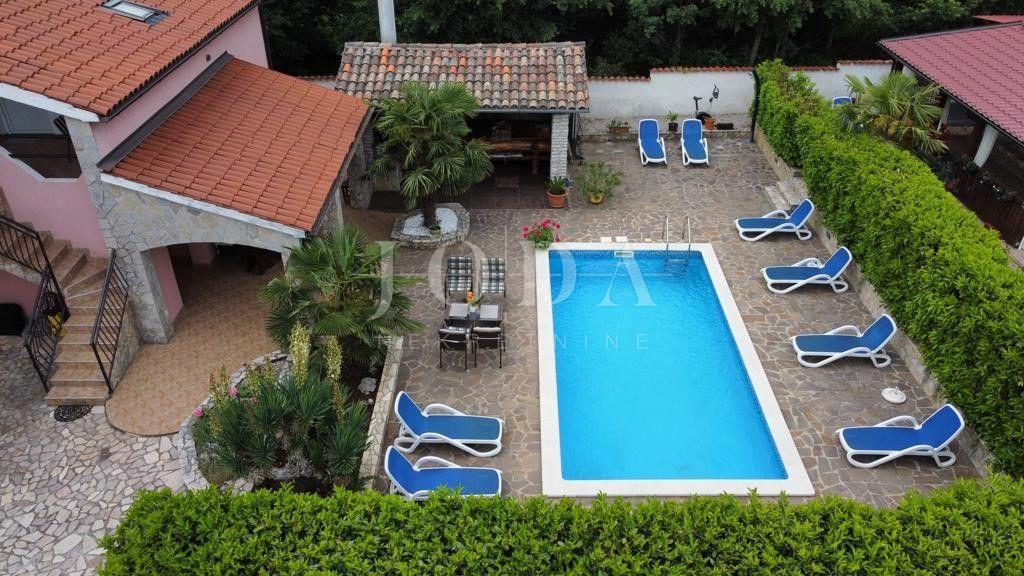 Hiša Labin, 430,40m2