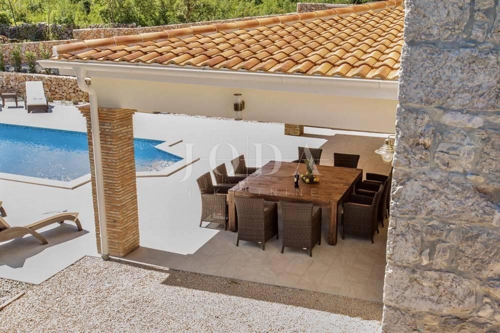 Renovirana kamnita hiša, otok Krk