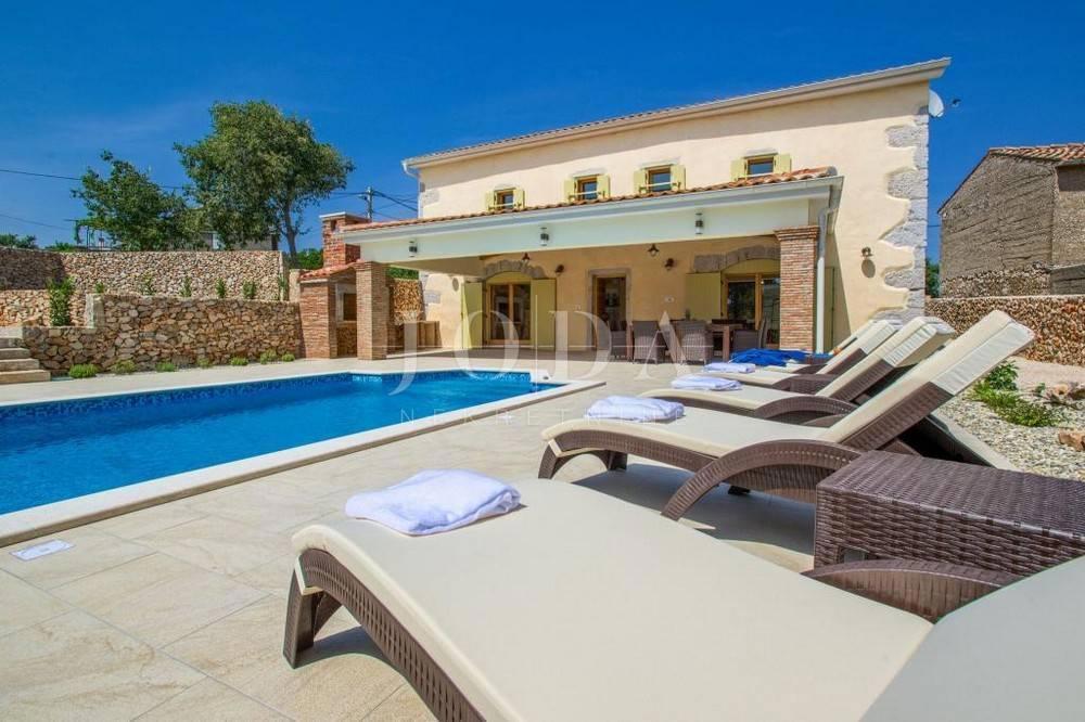 Renovirana kamnita hiša, otok Krk