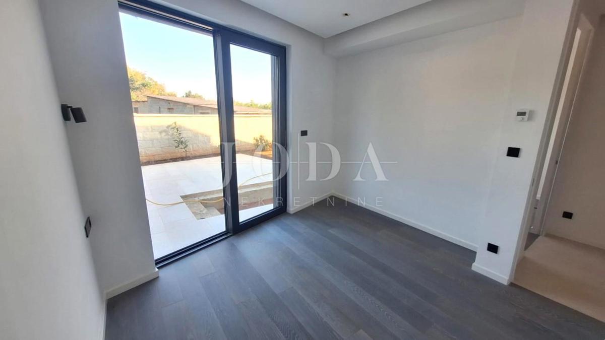 Luksuzen apartma z bazenom, otok Krk