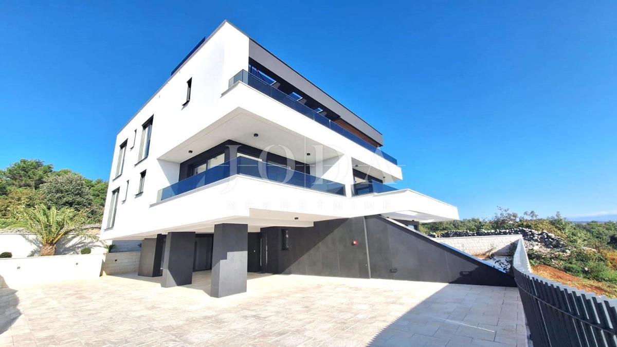 Luksuzen apartma z bazenom, otok Krk