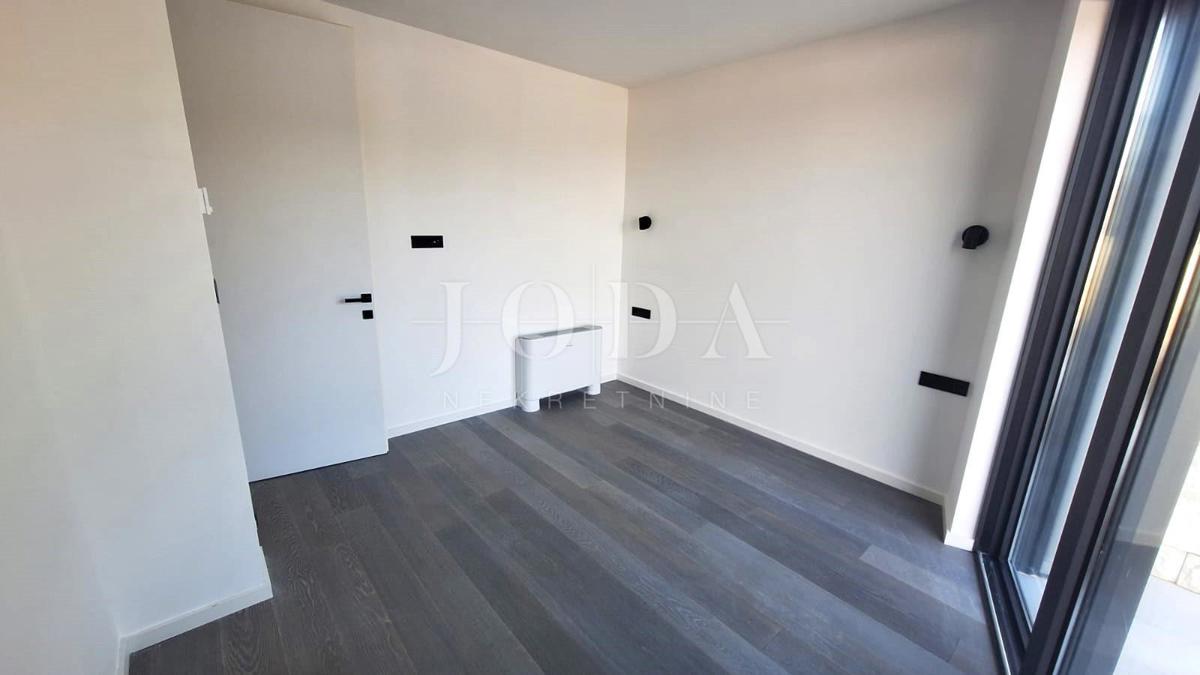 Luksuzen apartma z bazenom, otok Krk