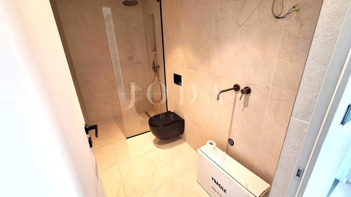 Luksuzen apartma z bazenom, otok Krk