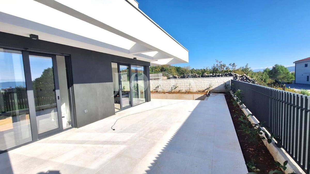 Luksuzen apartma z bazenom, otok Krk