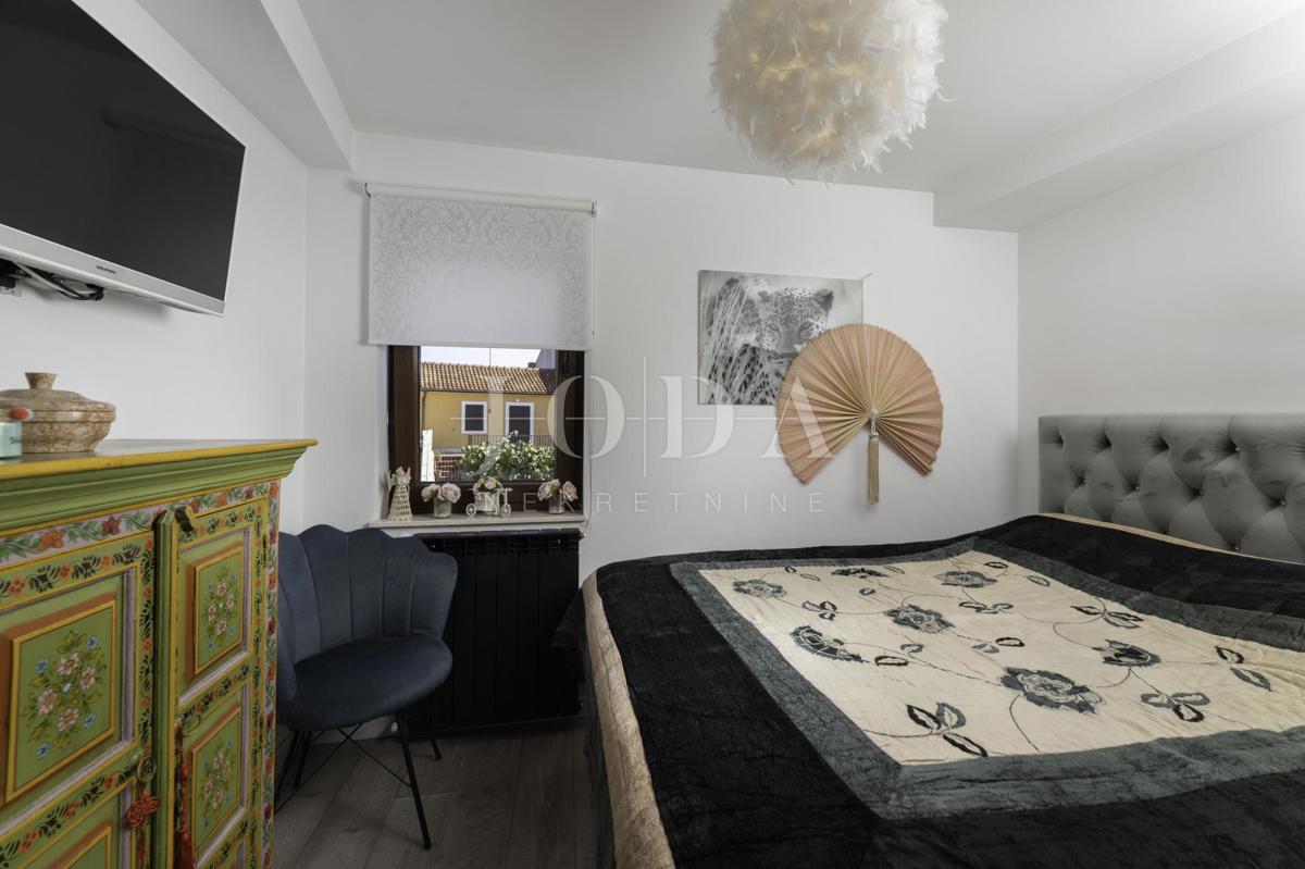 Luksuzna kamnita vila z bazenom, Vrbnik - otok Krk