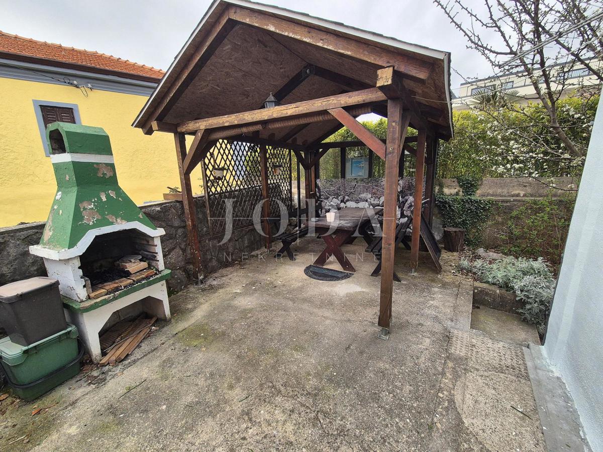 Nadstropje družinske hiše v bližini mesta Krk