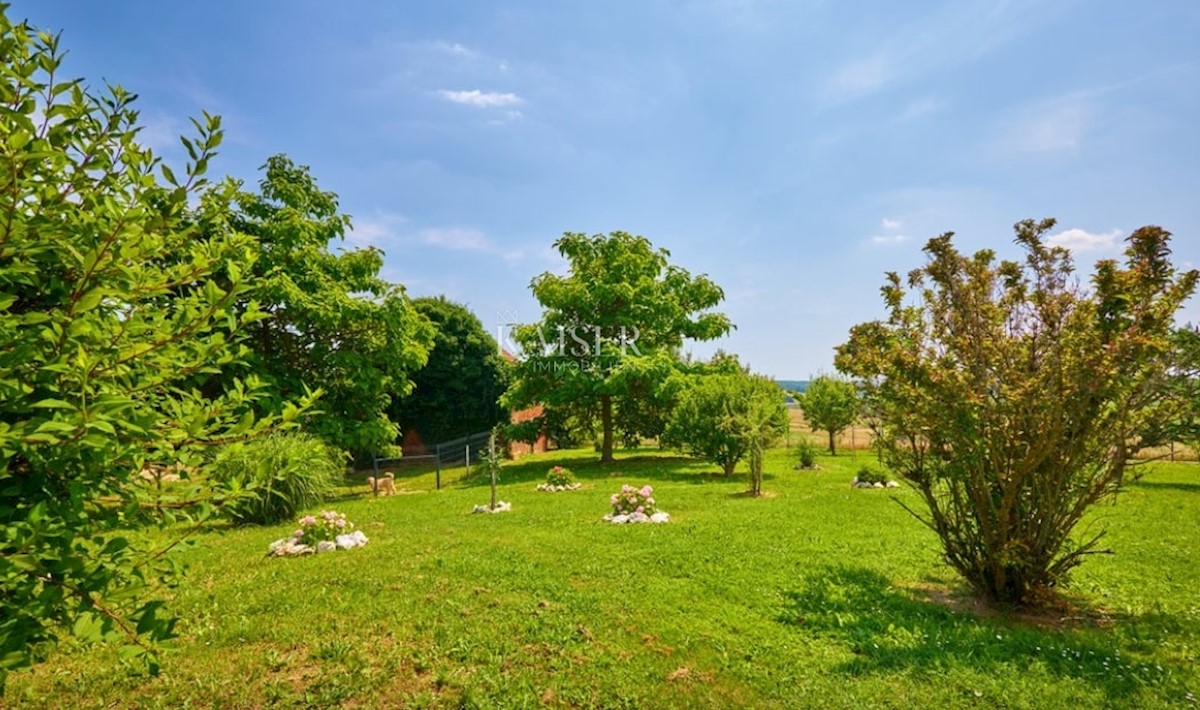 Hiša Veliki Potočec, Križevci, 160m2