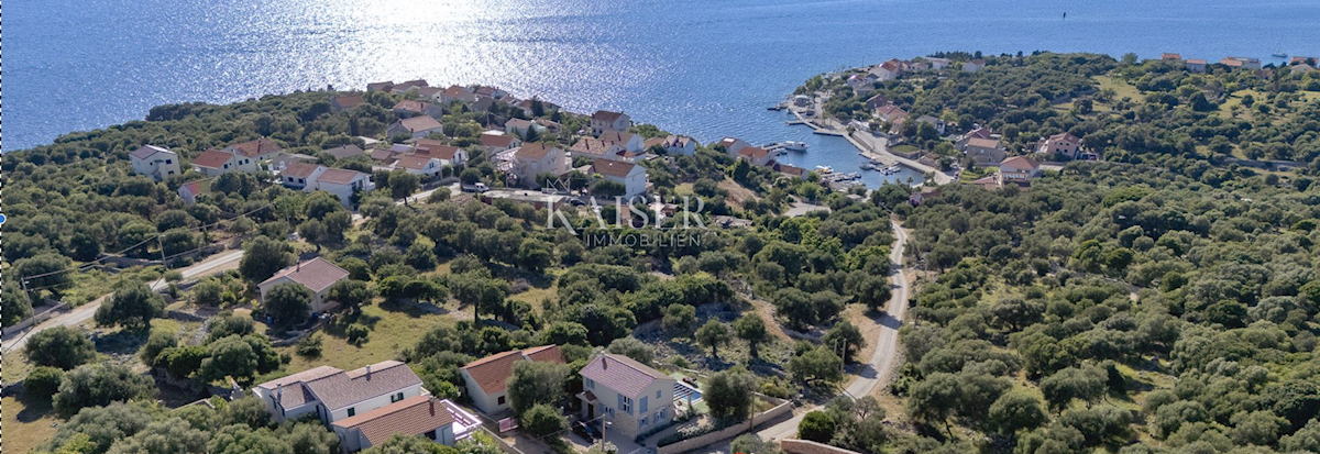 Otok Pag, zemljišče z gradbenim dovoljenjem v stoletnem oljčnem nasadu, pogled na morje