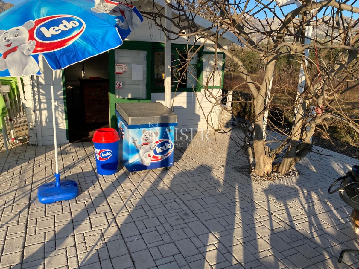 Poslovni prostor Seline, Starigrad, 250m2