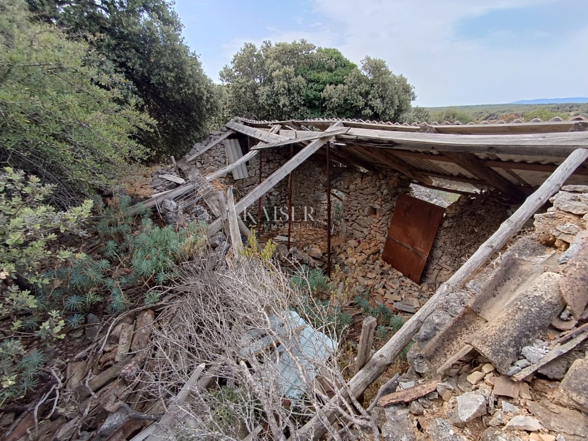 Kmetijsko zemljišče Belej, Mali Lošinj, 2.261m2