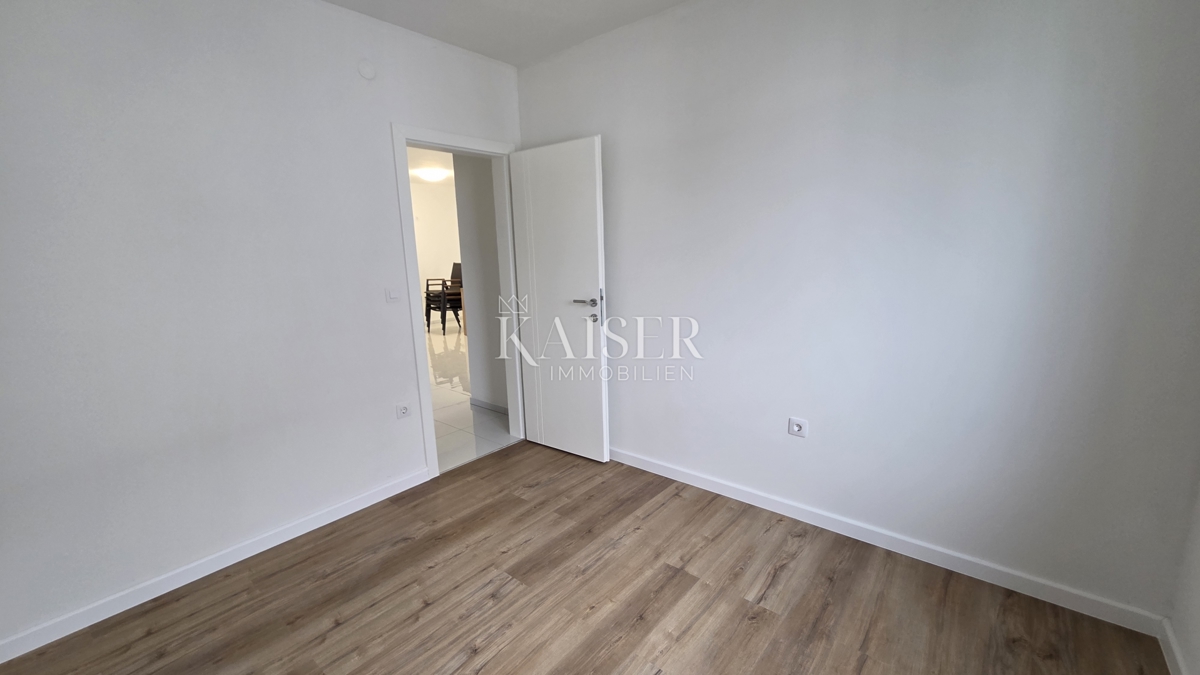 Novi Vinodolski - pritličje stanovanje S1 novogradnja 68m2