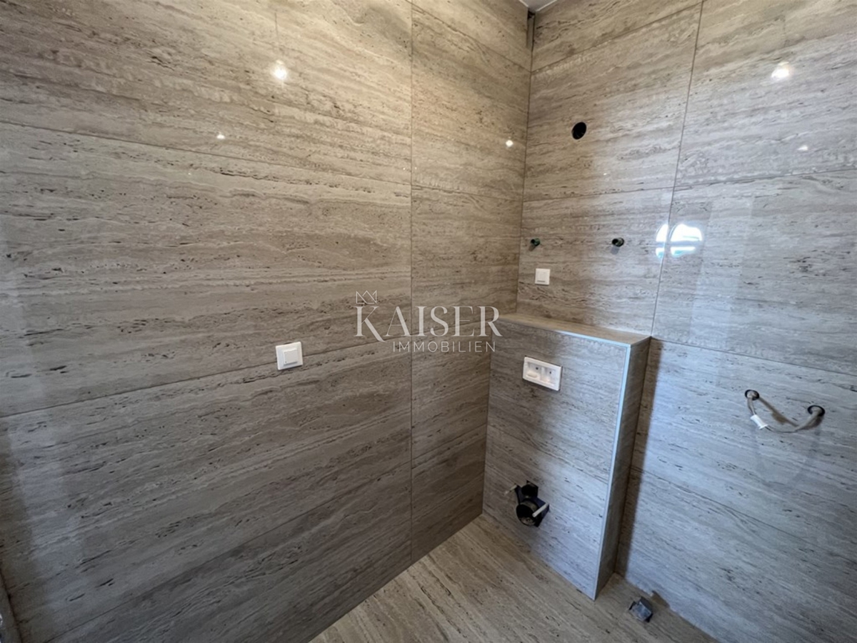 Otok Krk, Krk - luksuzni penthouse ob morju