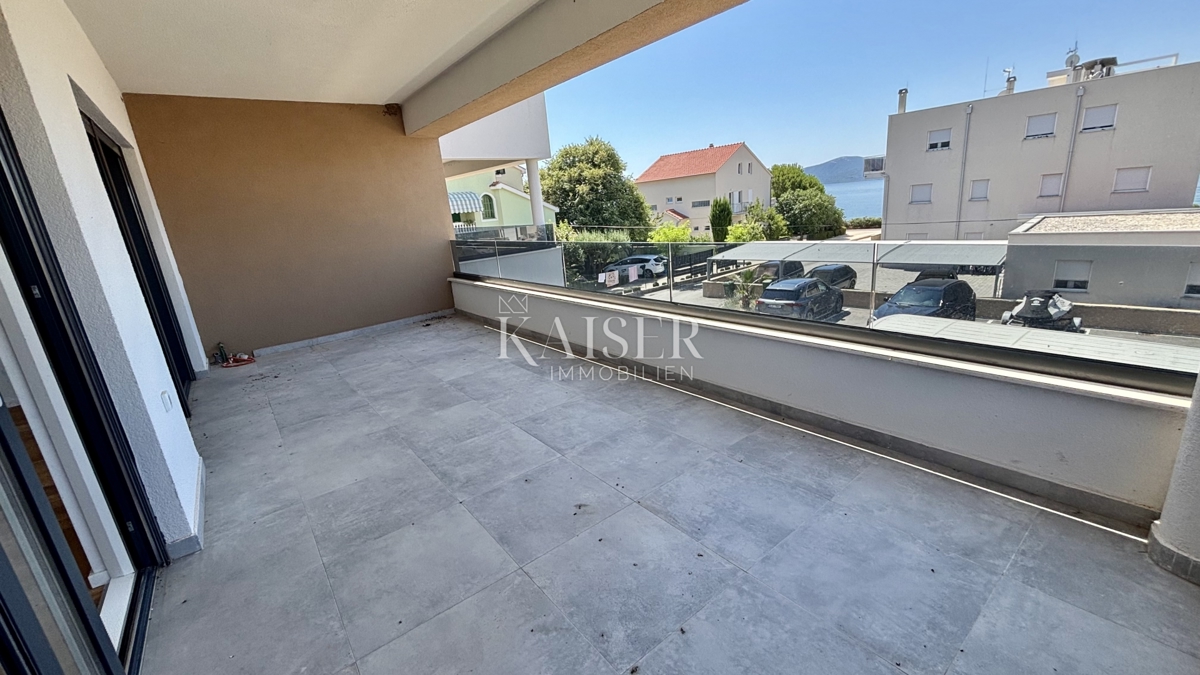 Zadar-Sukošan: Trisobno stanovanje z razgledom, 50 m od morja