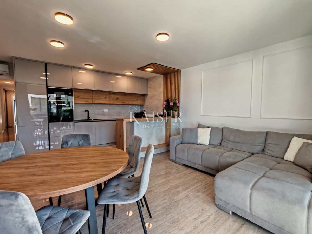 Stanovanje Malinska, Malinska-Dubašnica, 88,42m2