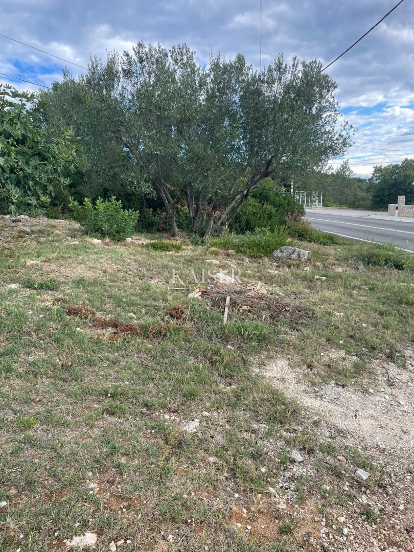 Zadar, Kukljica - PRILOŽNOST gradbeno zemljišče s pogledom na Zadrski kanal