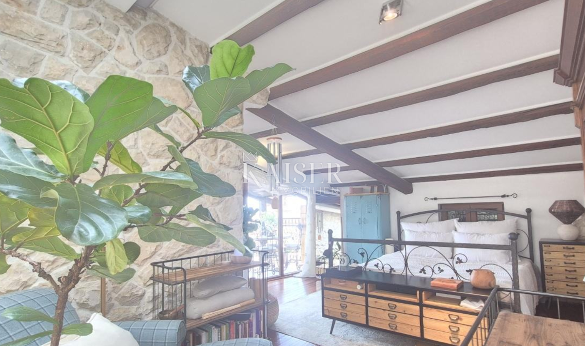 Starine Grad, Šibenik, 150m2