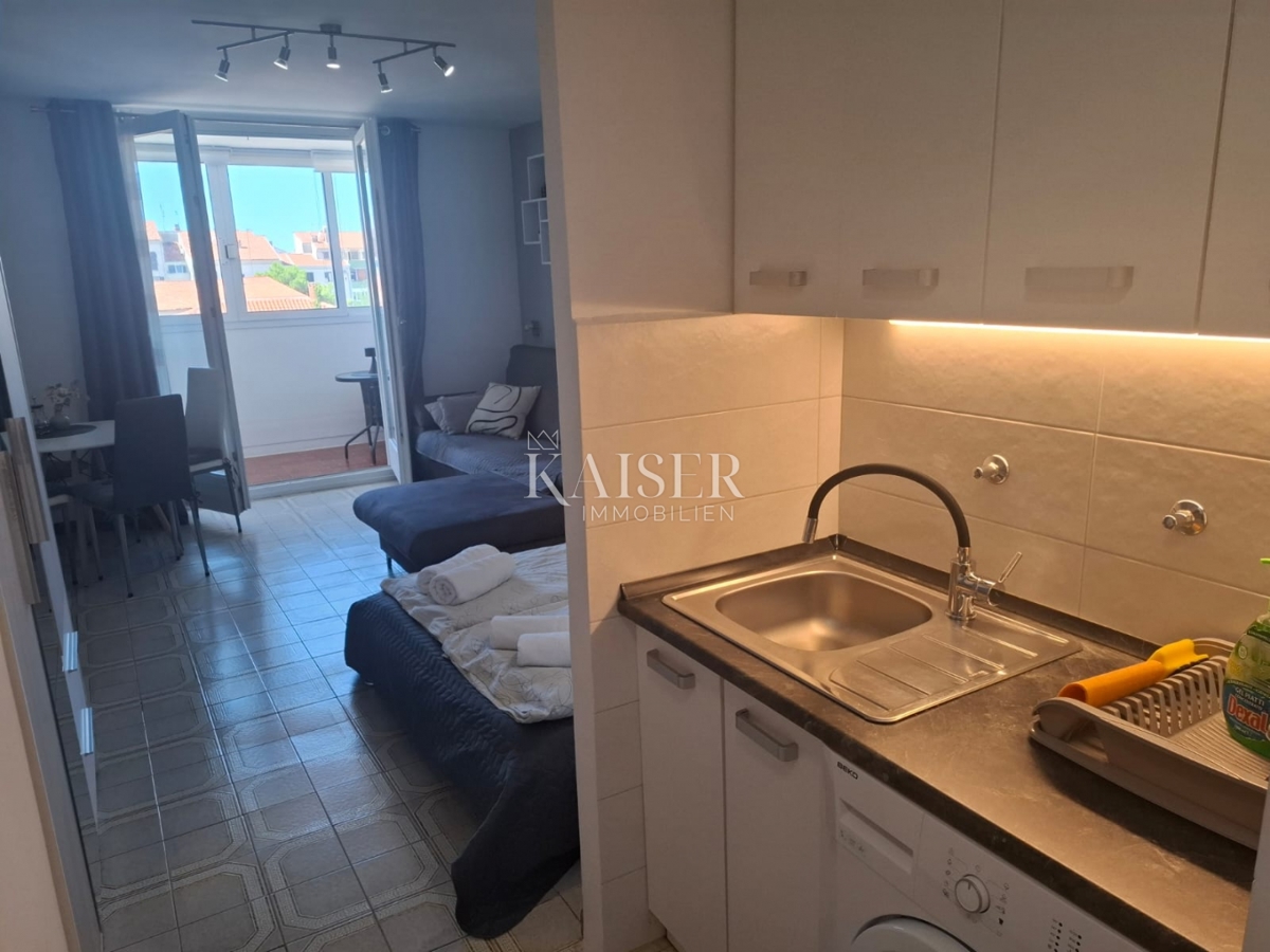 Istra, Umag, garsonjera 29 m2 na iskani lokaciji