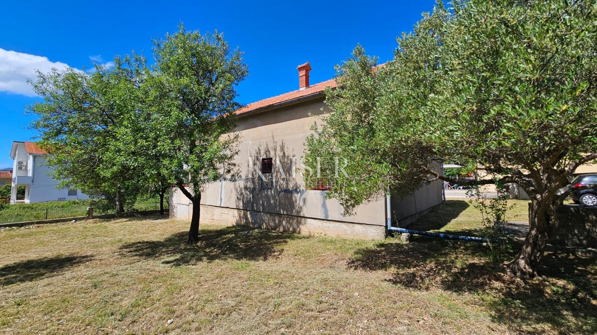 Zadar, Sv. Petar na Moru - samostojna hiša 50 m od morja na mirni lokaciji, idealna za bivanje ali turizem