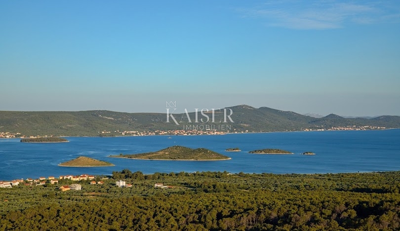 Zadar, Sv. Petar na Moru - samostojna hiša 50 m od morja na mirni lokaciji, idealna za bivanje ali turizem