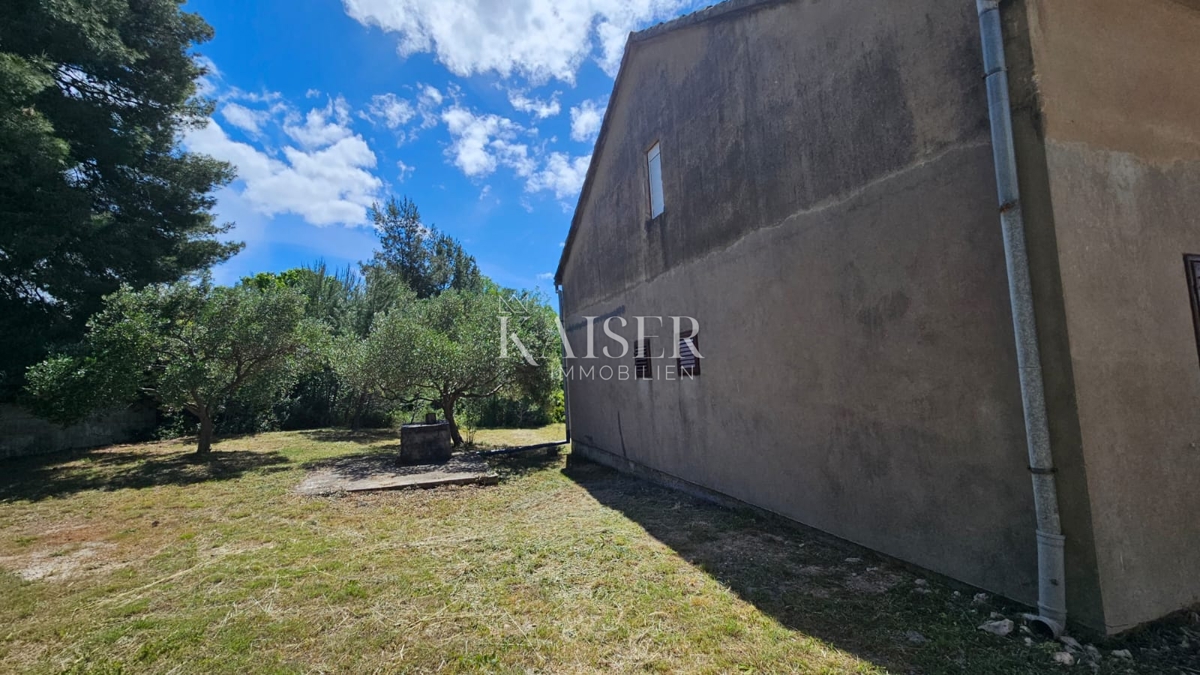 Zadar, Sv. Petar na Moru - samostojna hiša 50 m od morja na mirni lokaciji, idealna za bivanje ali turizem