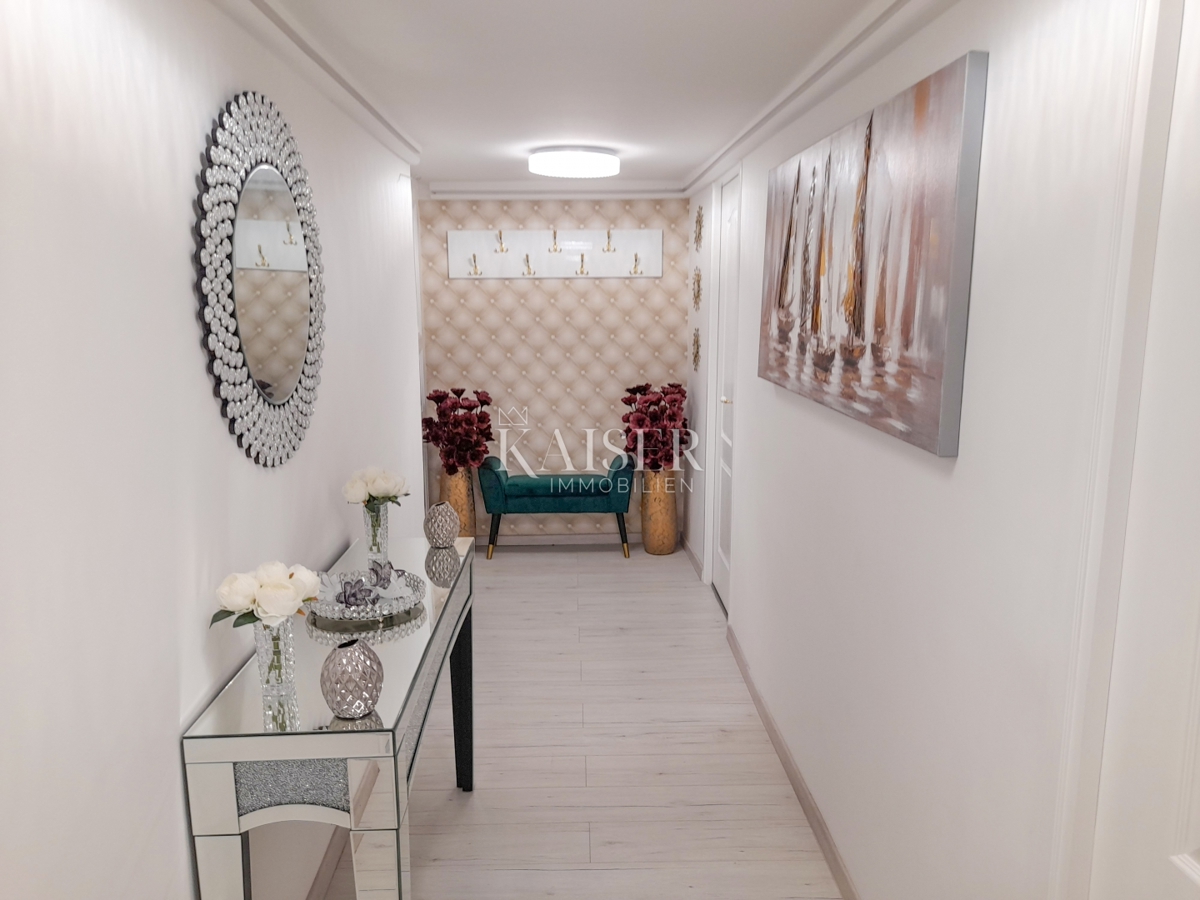 Stanovanje Opatija - Centar, Opatija, 69m2