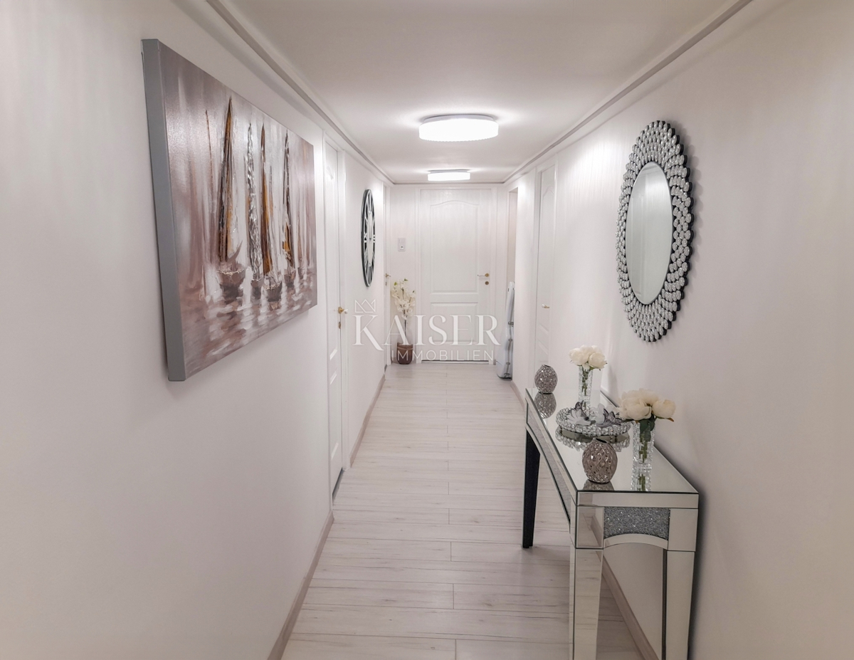 Stanovanje Opatija - Centar, Opatija, 69m2