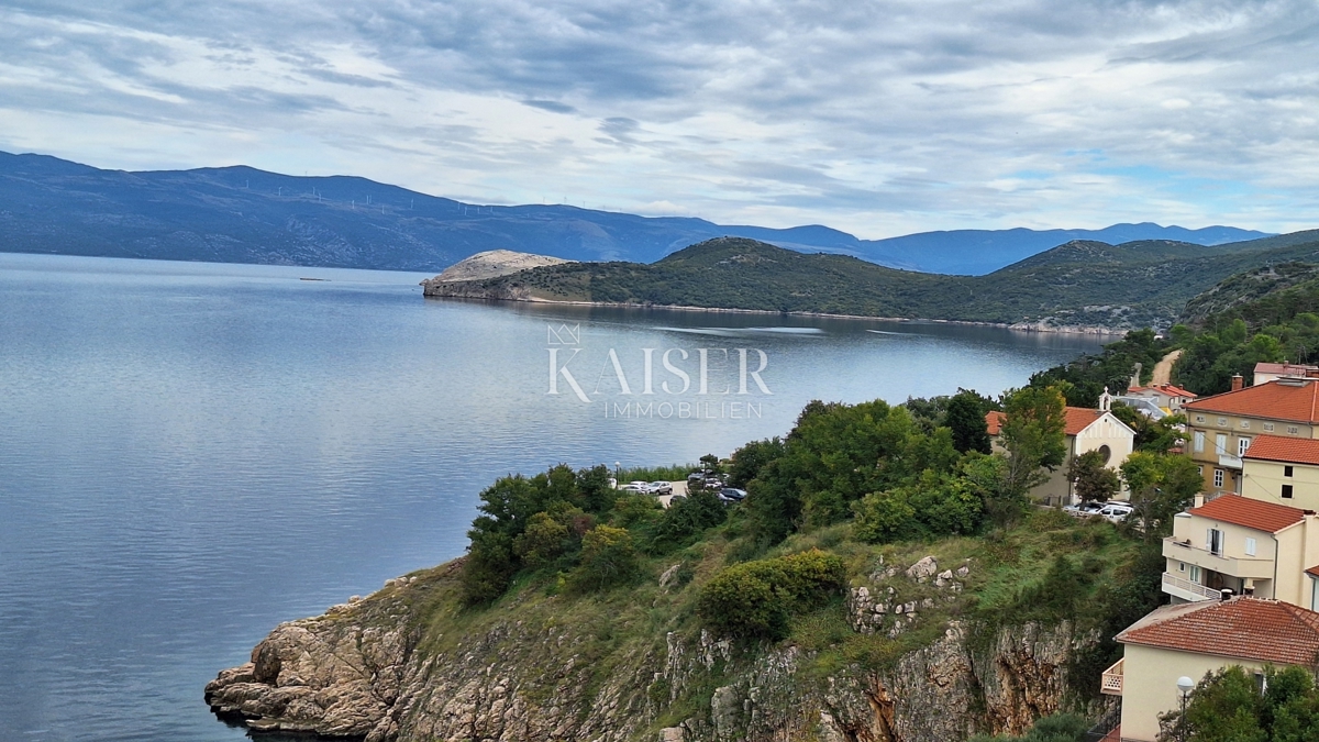 Hiša Vrbnik, 188m2