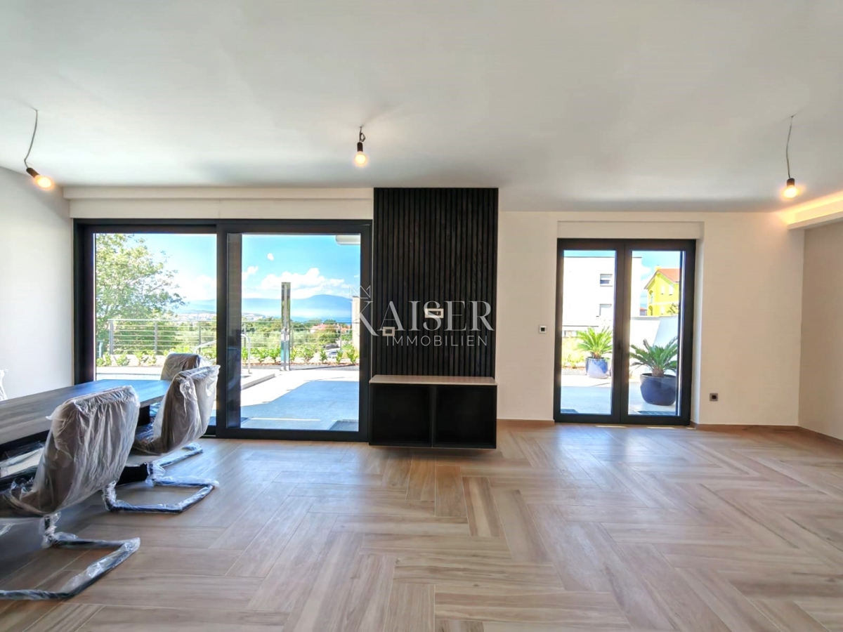 Vila Malinska, Malinska-Dubašnica, 200m2
