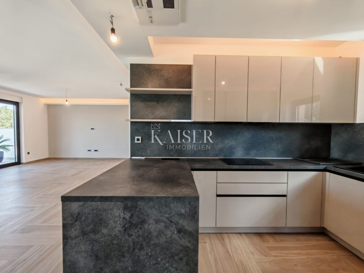 Vila Malinska, Malinska-Dubašnica, 200m2