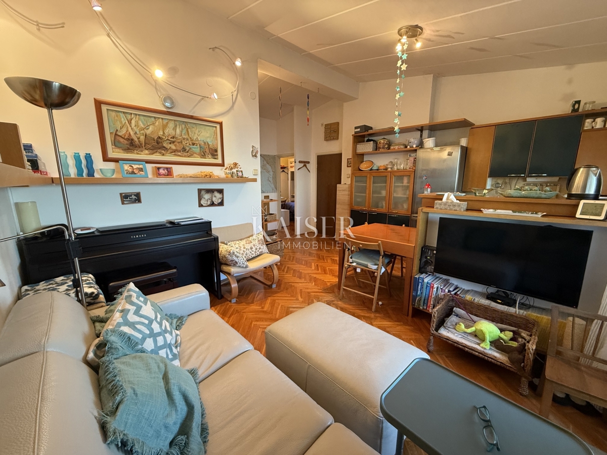 Opatija, stanovanje s panoramskim razgledom na Kvarner