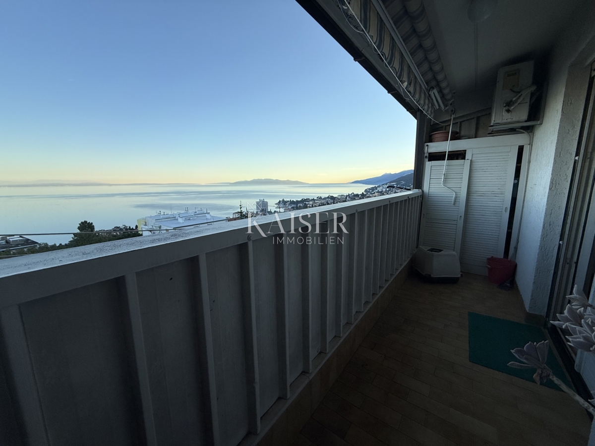 Opatija, stanovanje s panoramskim razgledom na Kvarner