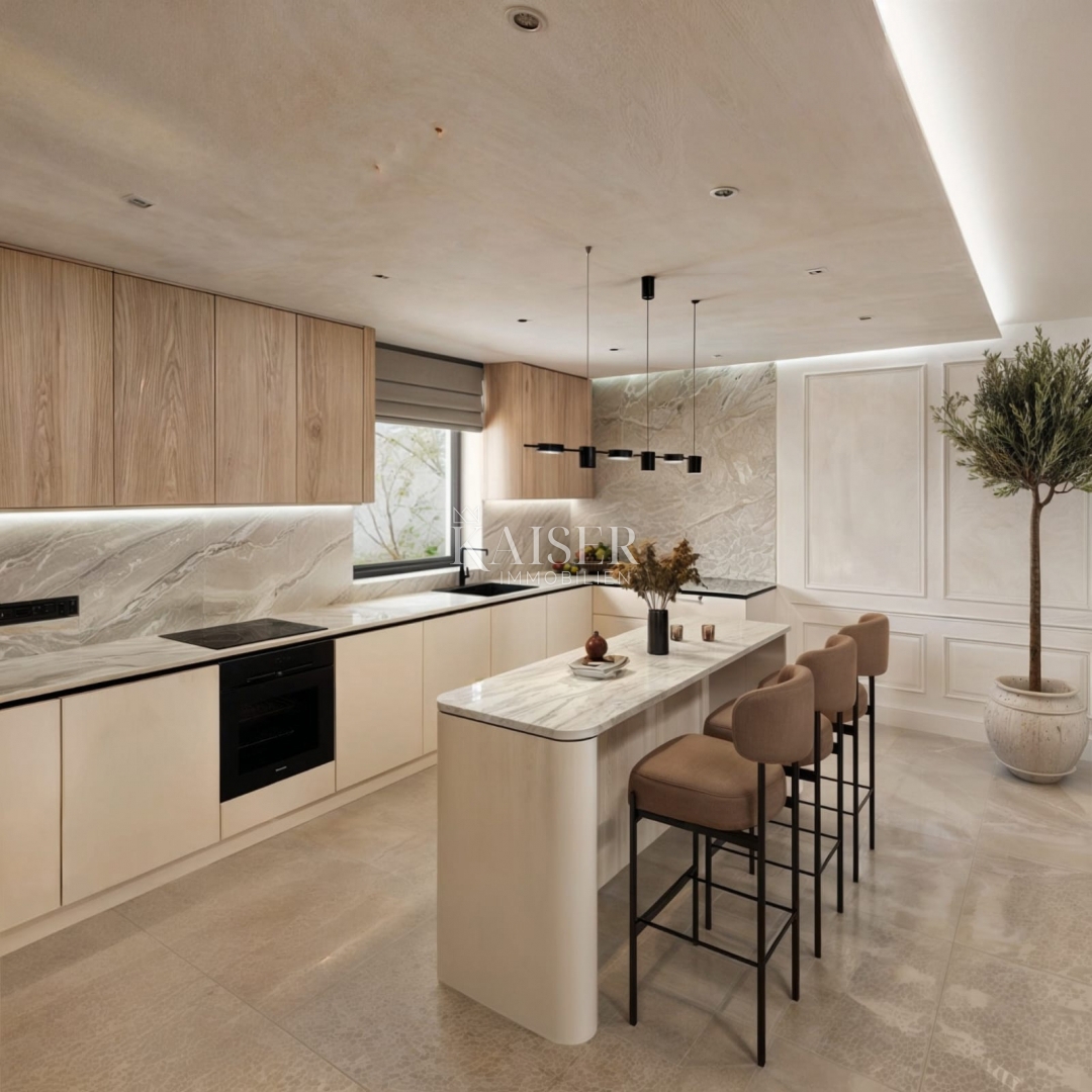 Istra, Brtonigla, moderna polpritlična hiša z bazenom