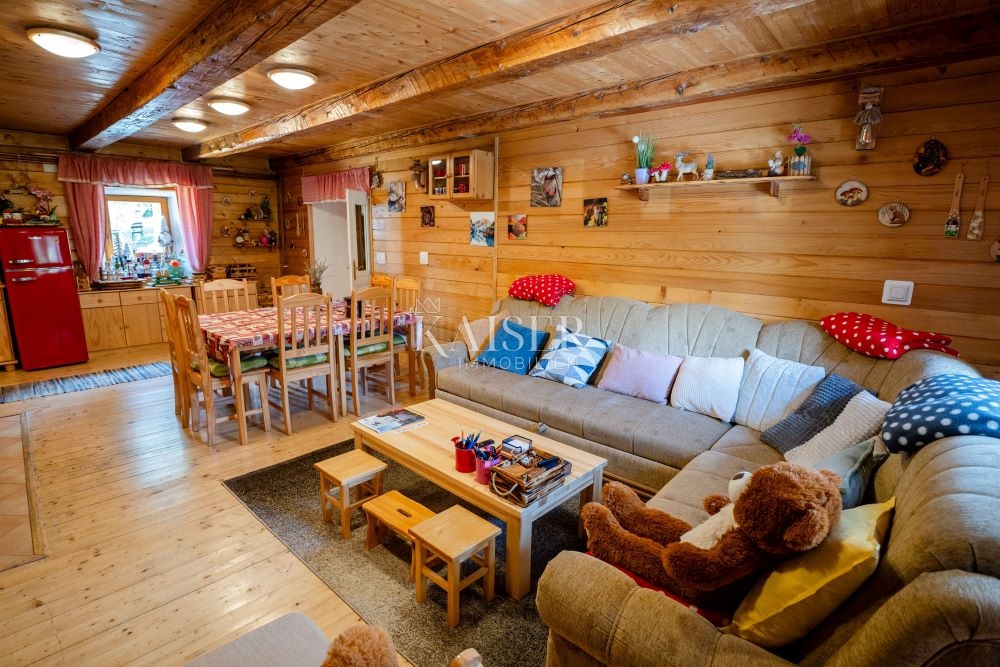 Hiša Slavica, Fužine, 260m2