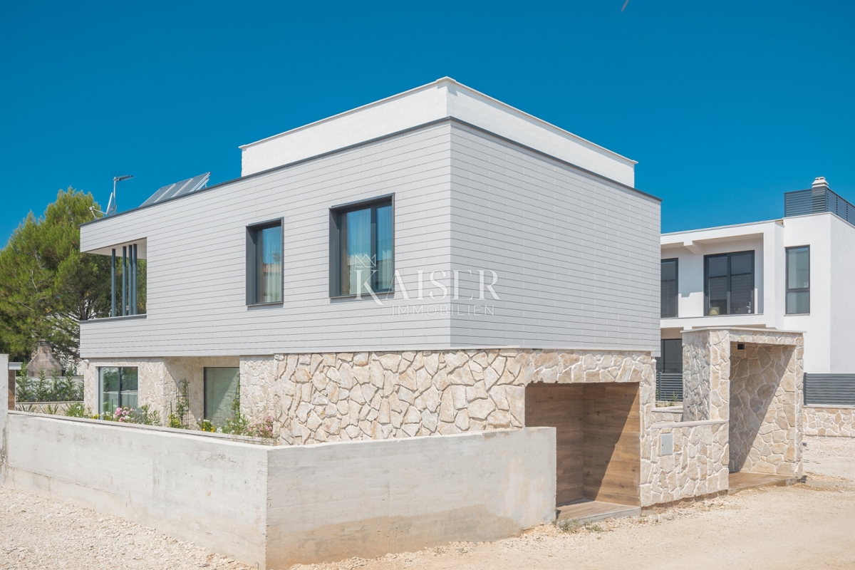 Vila Funtana, 320m2