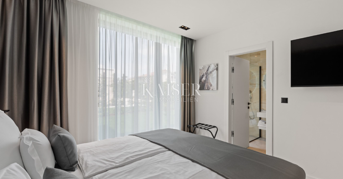 Istra - Poreč, luksuzna vila s pogledom na morje