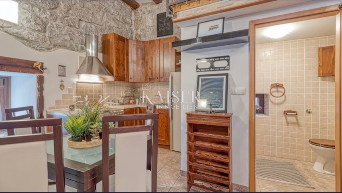 Jušići, Matulji - dva ločena stanovanja, 62 m2