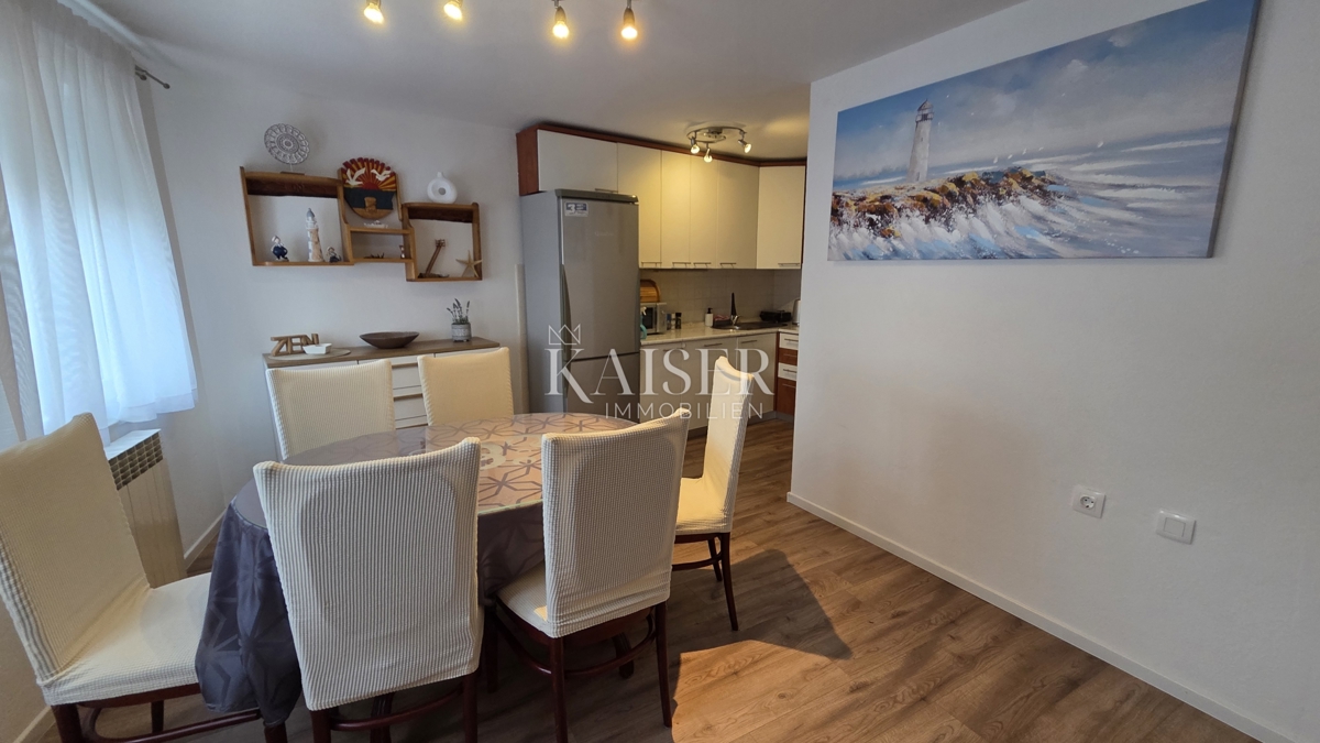 Crikvenica, Selce - na novo obnovljena hiša v starem mestnem jedru z 2 apartmajema