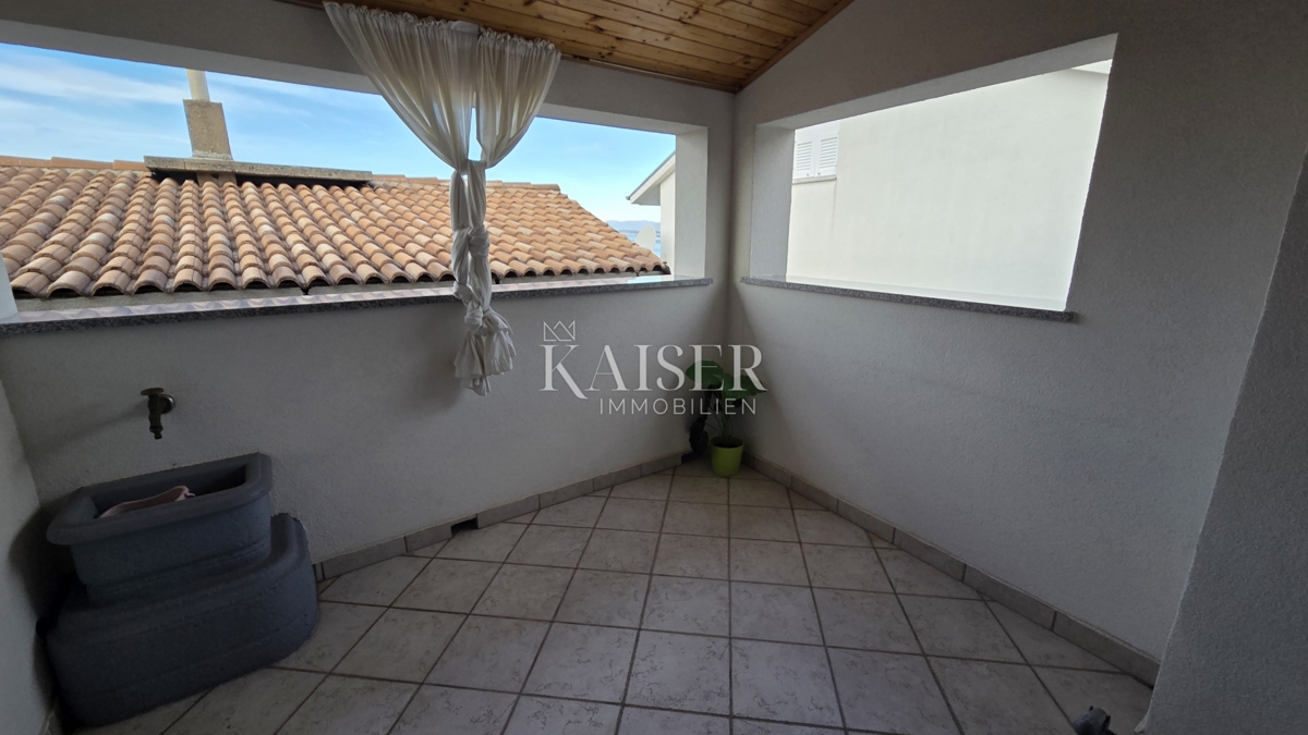 Crikvenica, Selce - na novo obnovljena hiša v starem mestnem jedru z 2 apartmajema