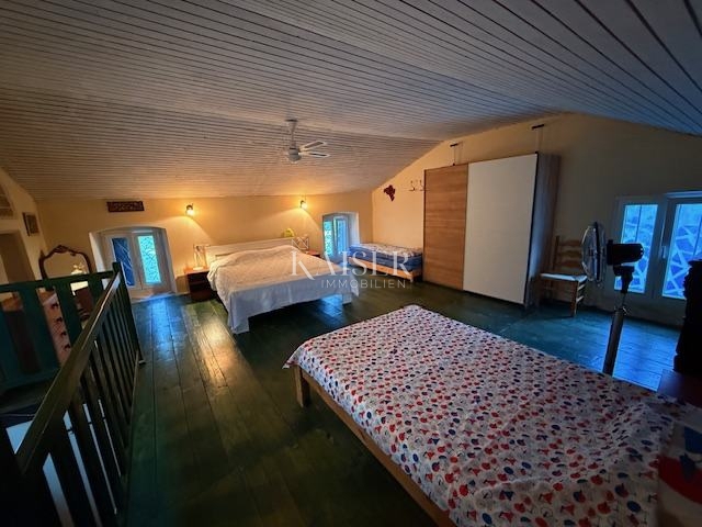 Otok Susak, kamnita hiša 110 m²