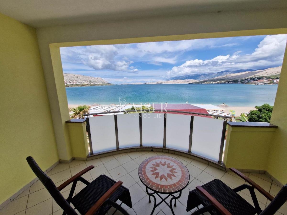 Otok Pag - hiša ob morju