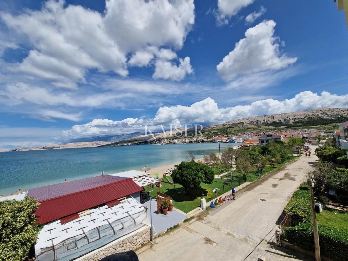 Otok Pag - hiša ob morju