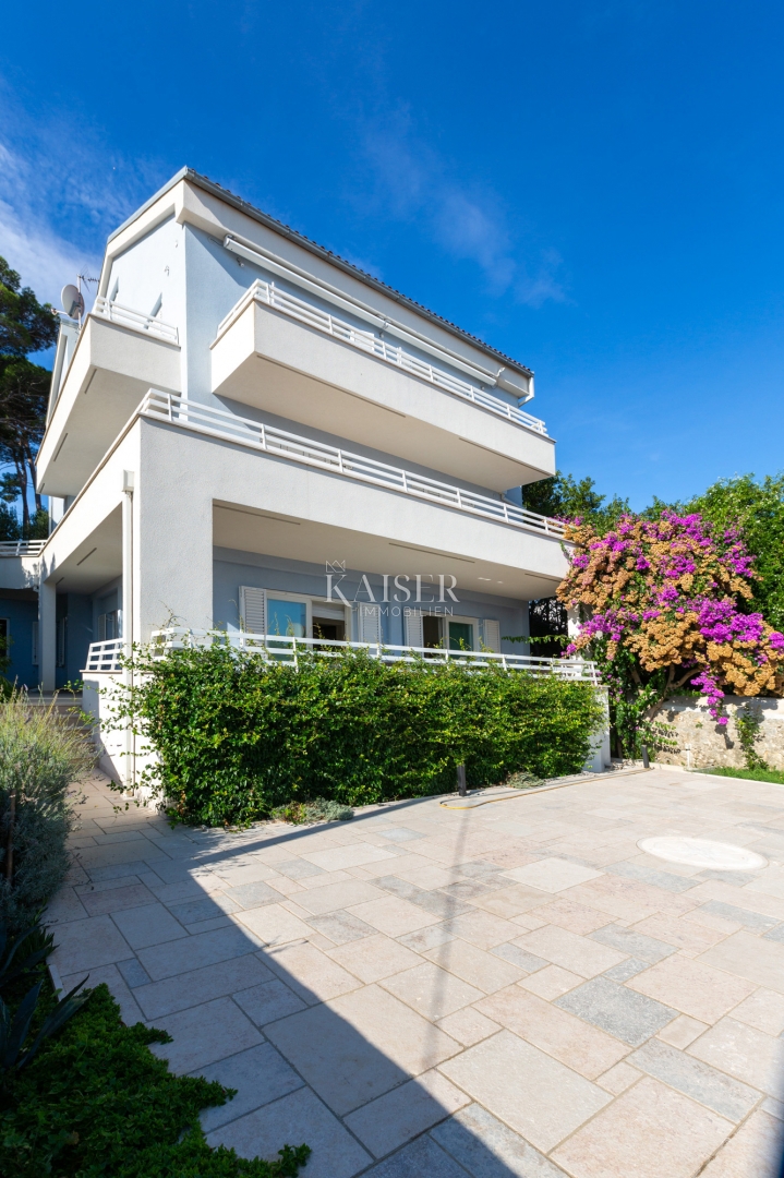 Mali Lošinj. čudovita vila na odlični lokaciji