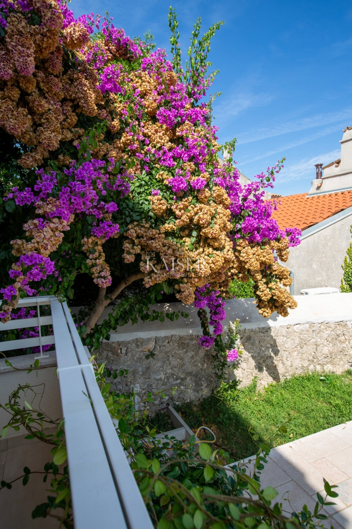Mali Lošinj. čudovita vila na odlični lokaciji