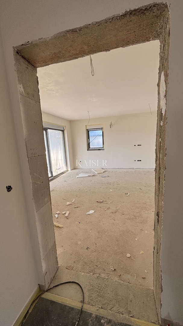 Zadar – Privlaka | Apartma v pritličju z vrtom in pogledom na morje