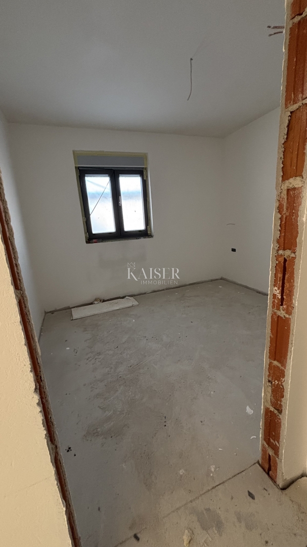 Zadar – Privlaka | Apartma v pritličju z vrtom in pogledom na morje