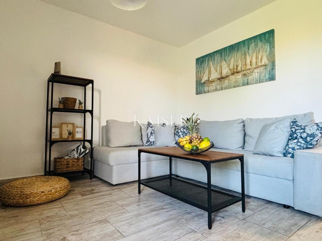 Opatija, Brseč - hiša z vrtom v centru, 57 m2