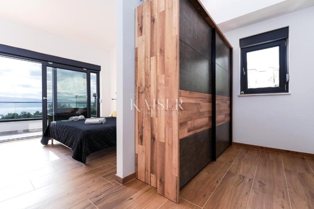 Krk, Risika - moderna polpritlična hiša, 150 m2, pogled na morje